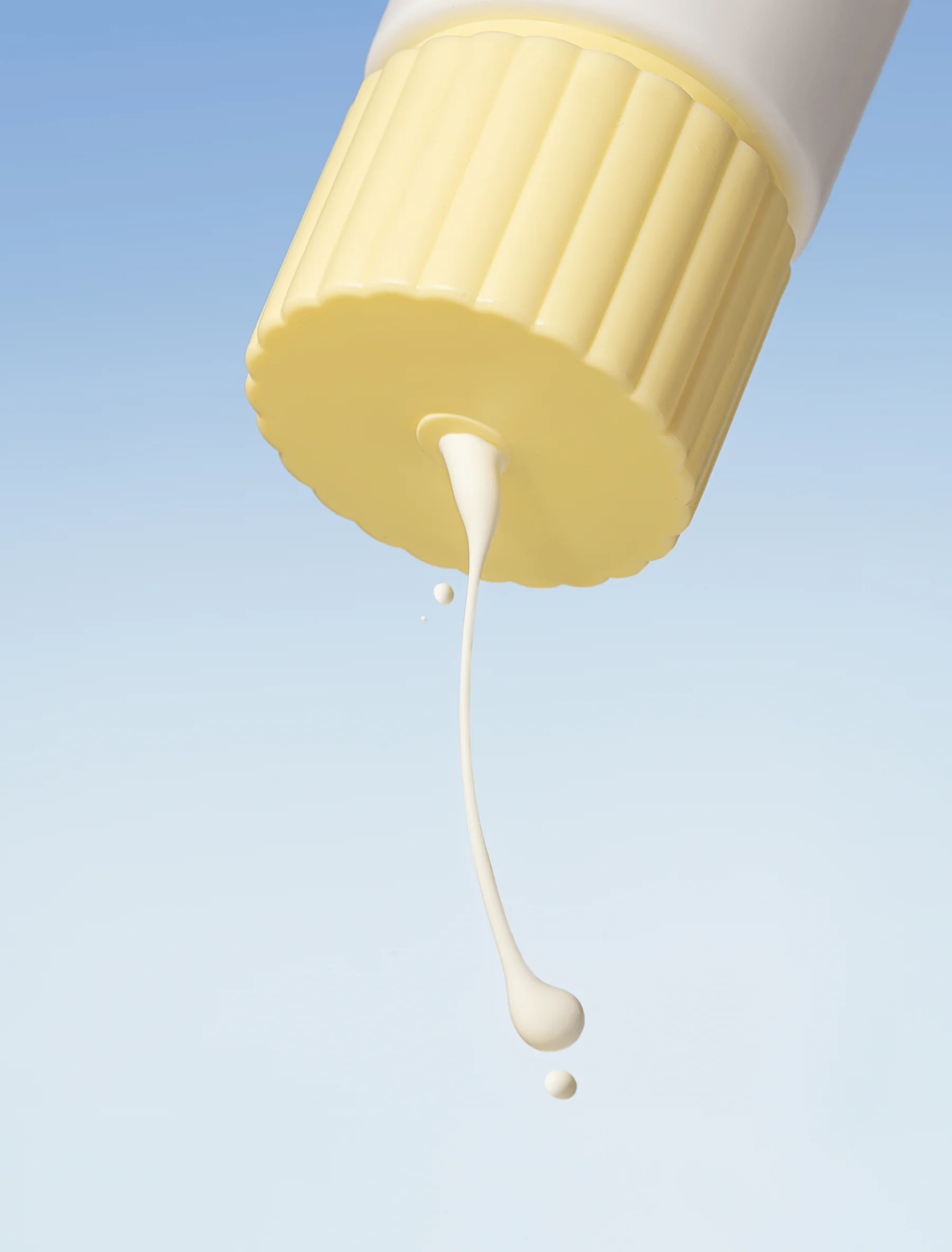 Sunny Milk SPF 50+ Body Serum - Image 5